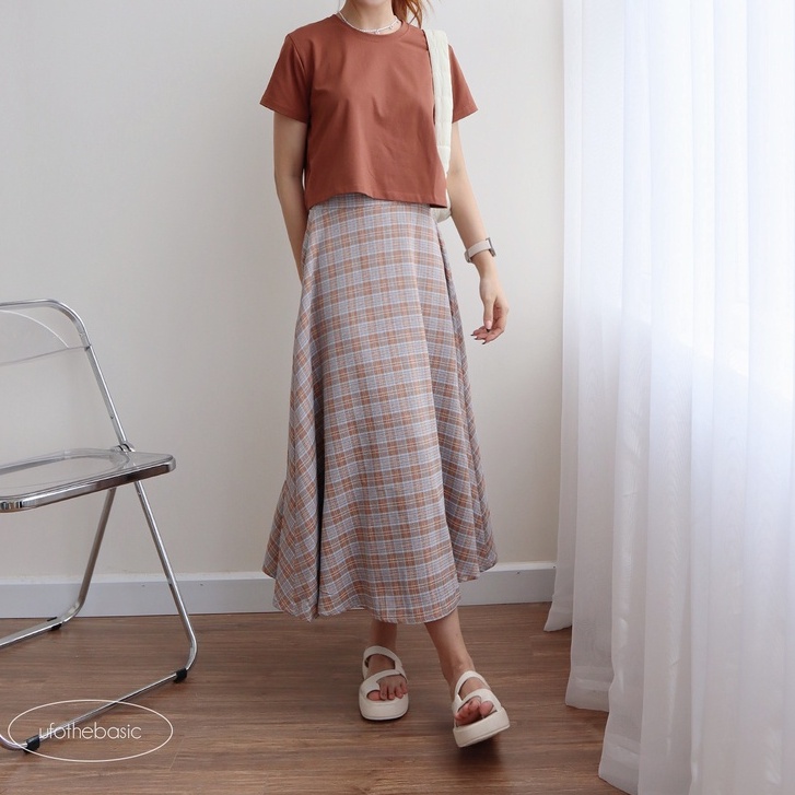 Chân váy midi chữ A 2 lớp - Flowy Skirt - ufo.thebasic-8