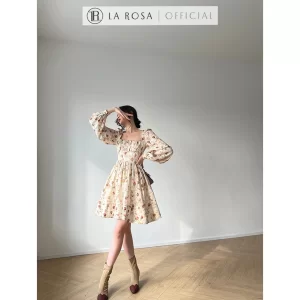 Váy Hoa Tiểu Thư Thanh Lịch Thiết Kế Cổ Vuông Xếp Ly LAROSA, Váy Hoa Dài Tay Sang Chảnh V1072-5