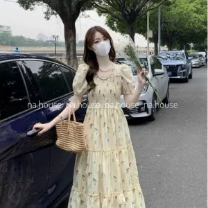 Đầm hoa nhí dáng dài cổ vuông bo chun eo đi chơi đi biển Nahouse váy maxi nữ xốp xòe thiết kế đẹp và sang trọng màu nude-6