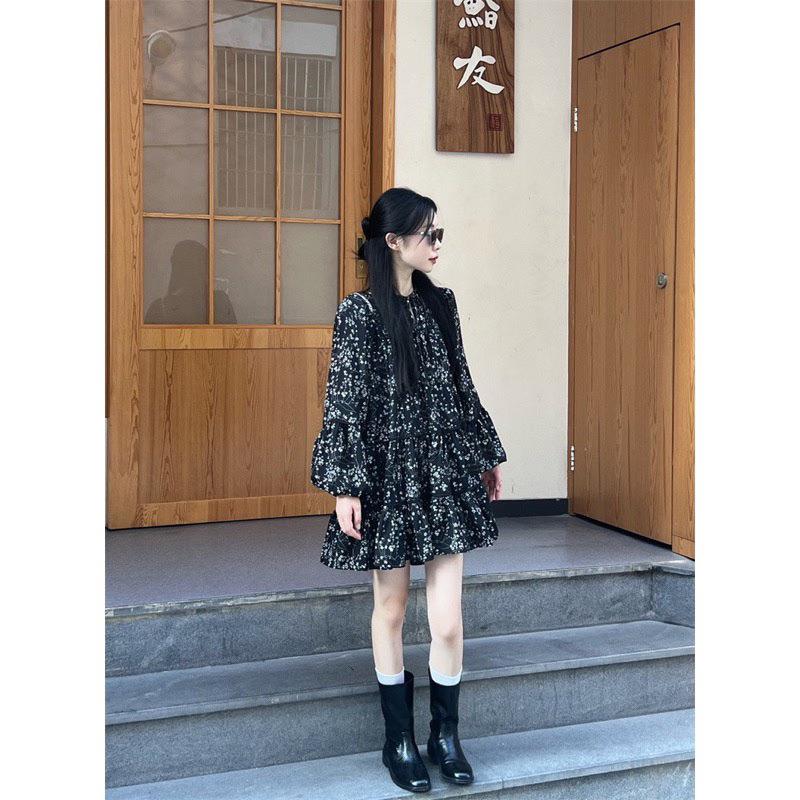 [NEW]ĐẦM HOA NHÍ BABYDOLL ĐEN DÀI TAY NHÚN LI VAI style Ulzzang-9